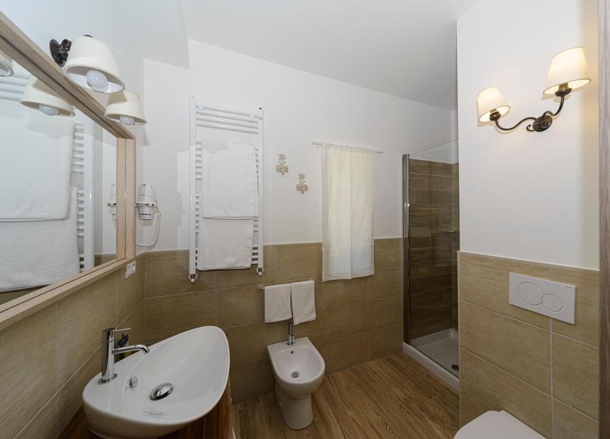 Hotel Relais Chalons D'Orange Pescasseroli Exterior foto